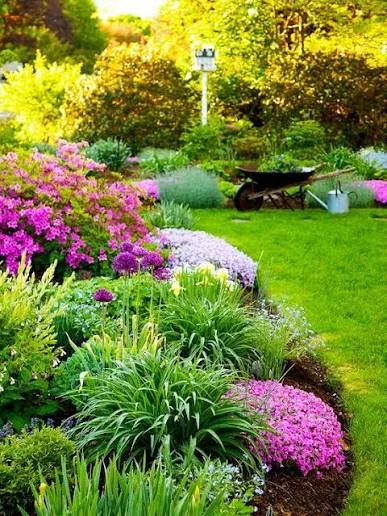 Villa Smeralda: Un’Armonia tra Pietra e Flora